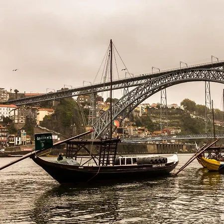 A.s. 1829 Hotell Oporto