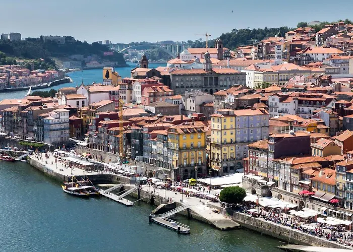 A.s. 1829 Hotell Oporto